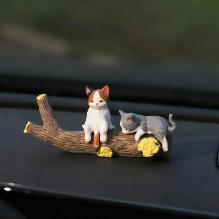 ⏰🔥 Hand-Painted Mini Cat Desk Figurines 😺 Set of 5 Cute Cartoon Kitty Companions