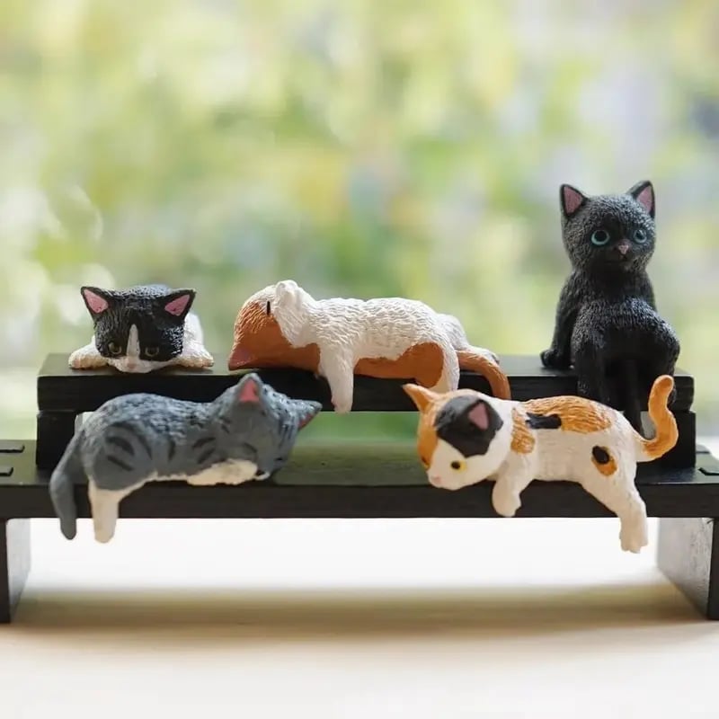 ⏰🔥 Hand-Painted Mini Cat Desk Figurines 😺 Set of 5 Cute Cartoon Kitty Companions