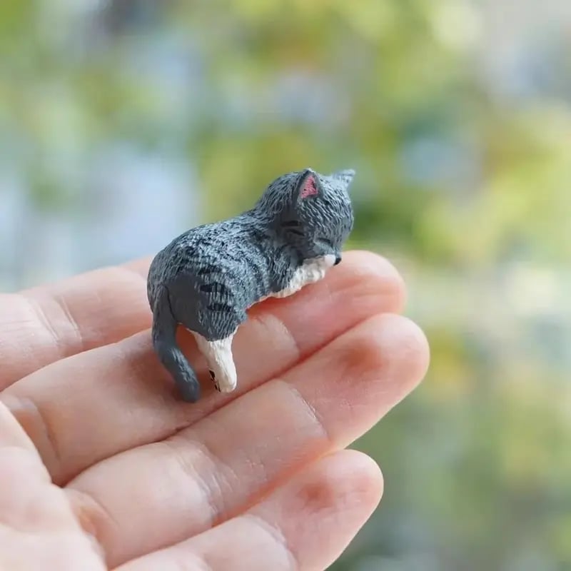 ⏰🔥 Hand-Painted Mini Cat Desk Figurines 😺 Set of 5 Cute Cartoon Kitty Companions